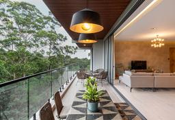 3 And 4 Bed Apartments  