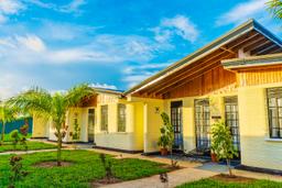2 And 3 Bedroom Houses